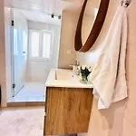 Apartmán Center Flat For 6 Pp *