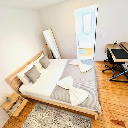 Center Flat For 6 Pp Apartment