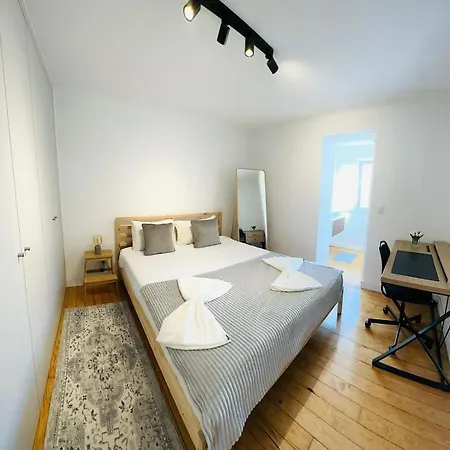 Center Flat For 6 Pp * Lisbon