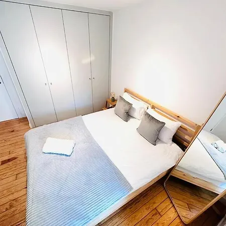 Center Flat For 6 Pp * Lisbon