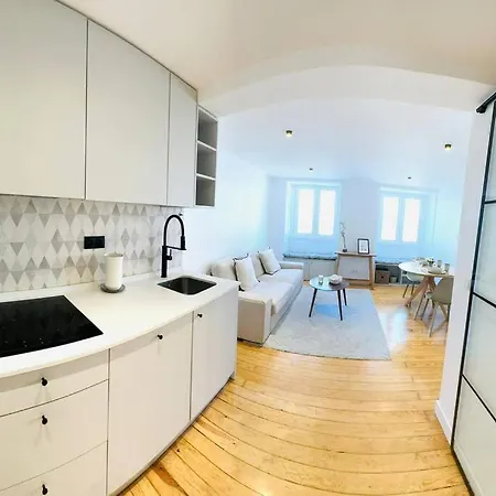Apartment Center Flat For 6 Pp Lisbon