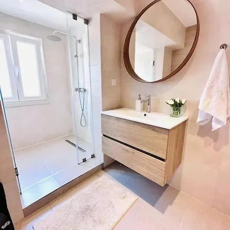 Apartment Center Flat For 6 Pp Lisbon